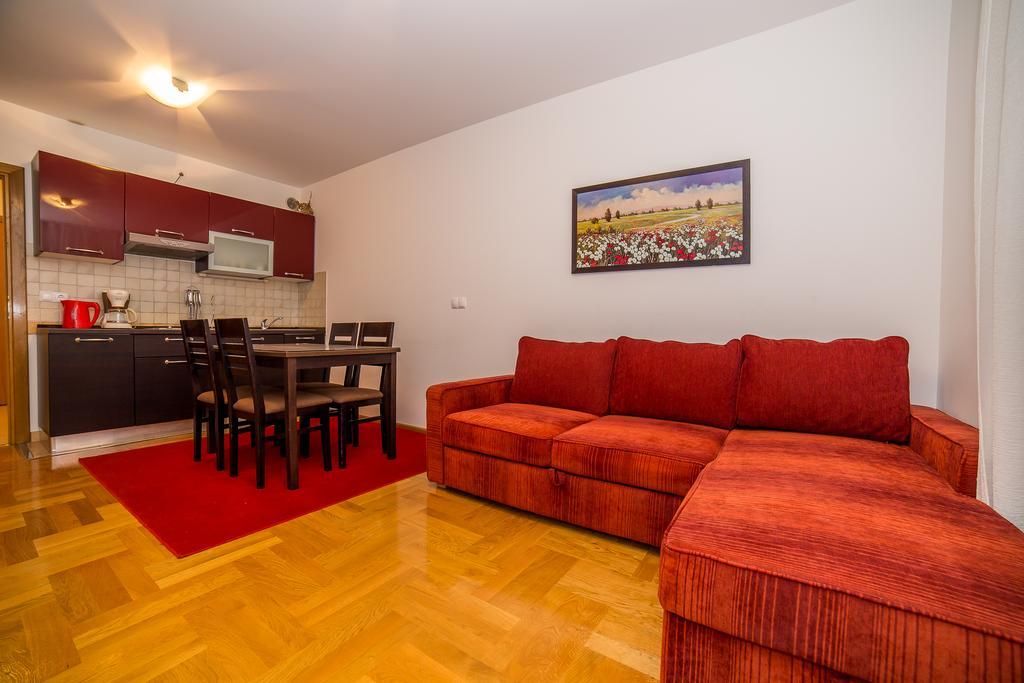 Apartments Kristina Makarska Eksteriør billede